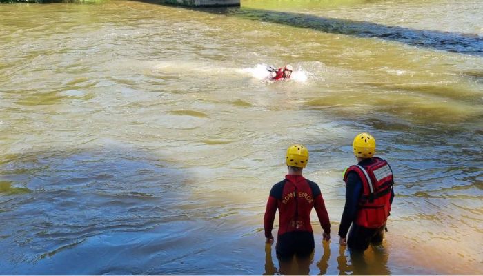  Banho de rio seguro: 10 dicas dos Bombeiros para evitar cabeça d'água e outros riscos